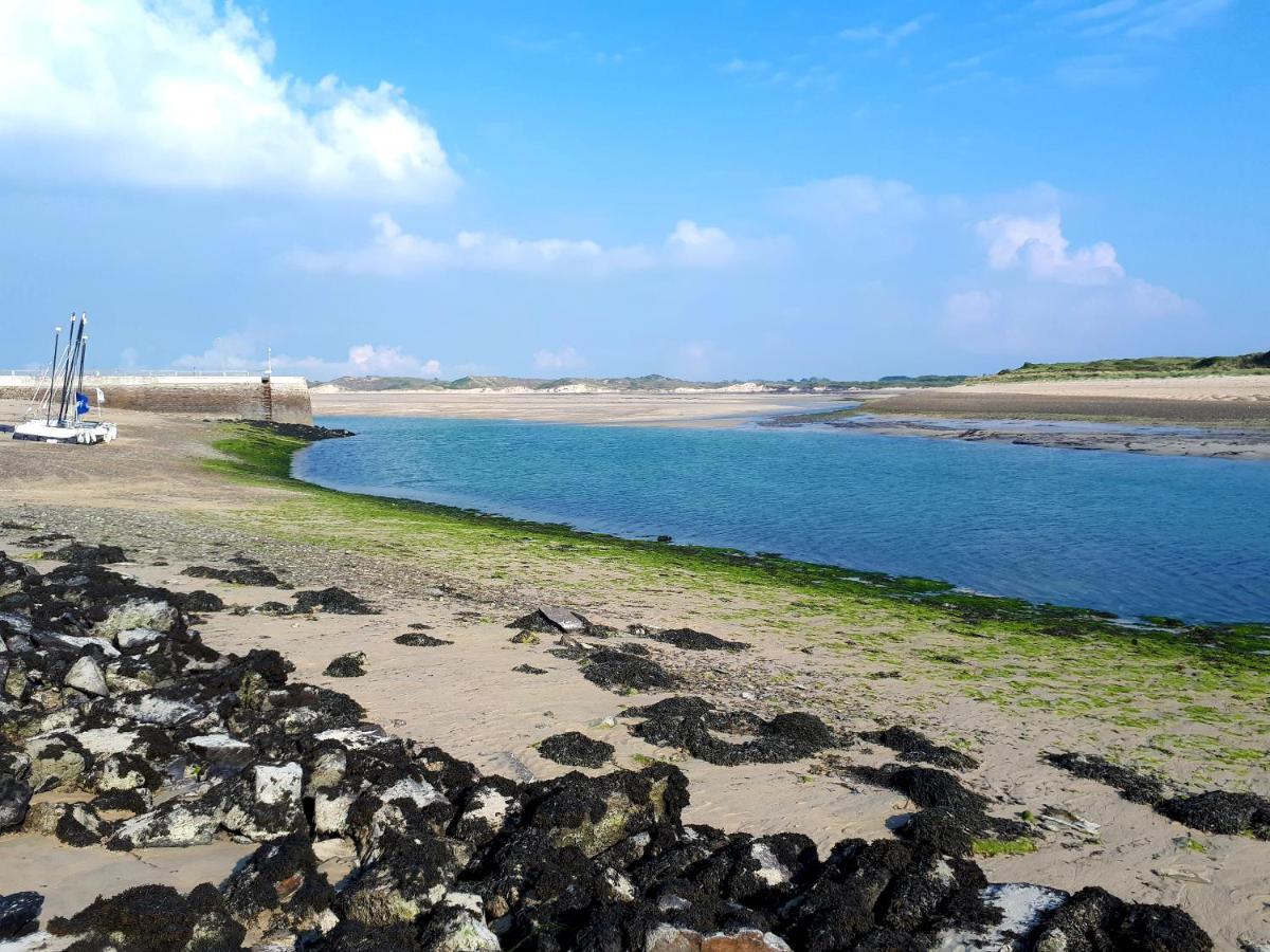 L' Anpeg, Gite Dans Le Cotentin Jusqu'A 8 Personnes Besneville Bagian luar foto